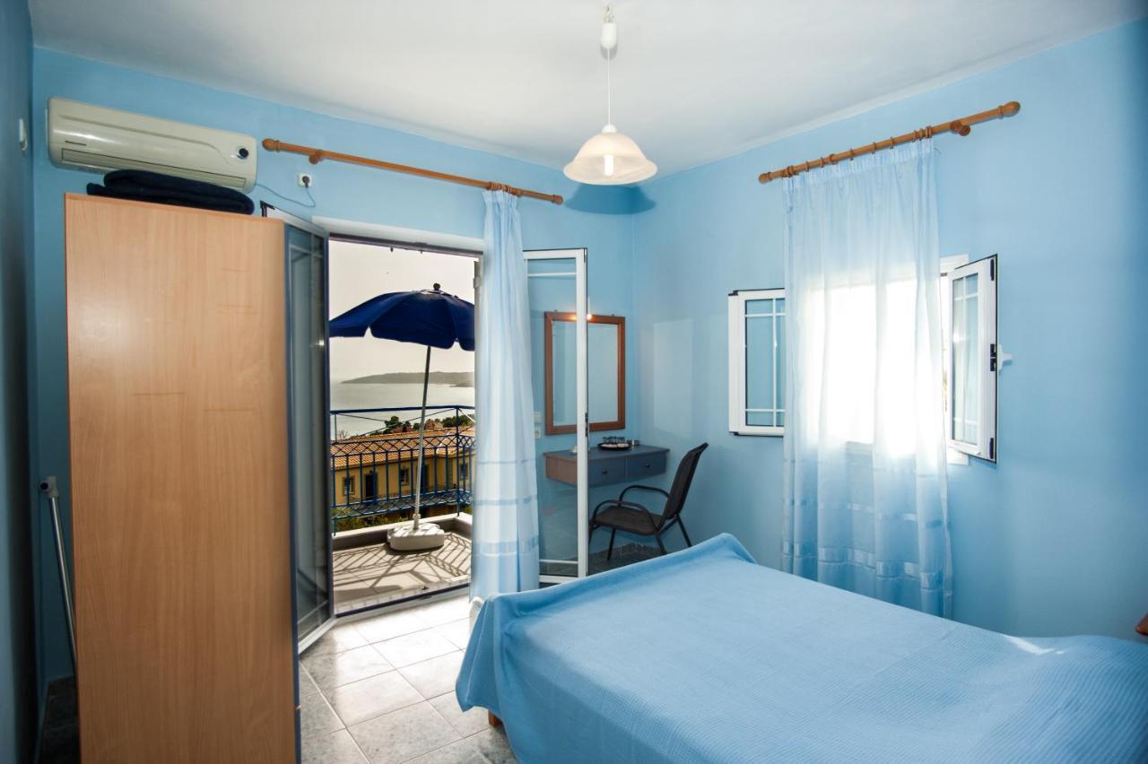 Folies Apartment Lourdata  Exterior photo