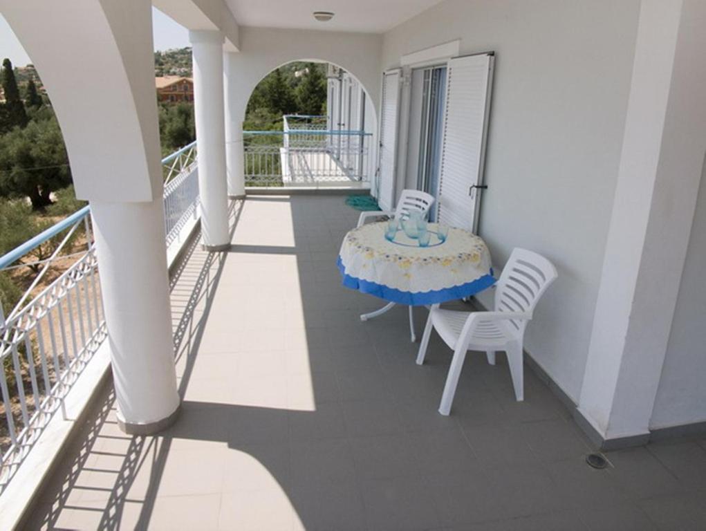 Folies Apartment Lourdata  Exterior photo